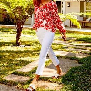 Chico’s Ikat Print Popover Colorful Lightweight Summer Top, Size 0, Orange White